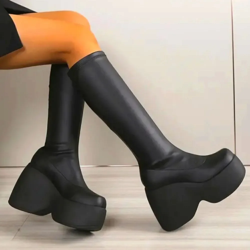 Knee high Stretch Platform boots sz 10